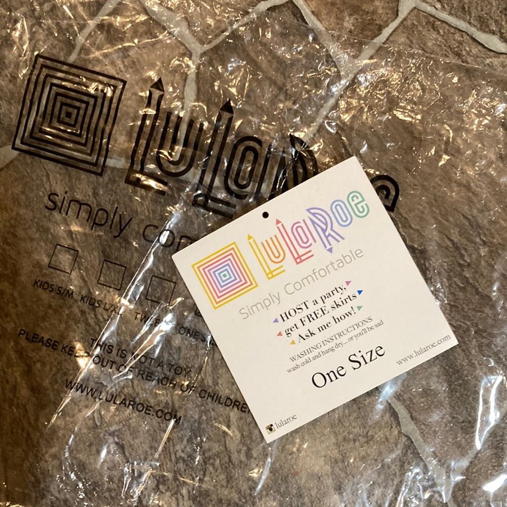 New LulaRoe Quilt Look Leggings One Size - Picture 5 of 7